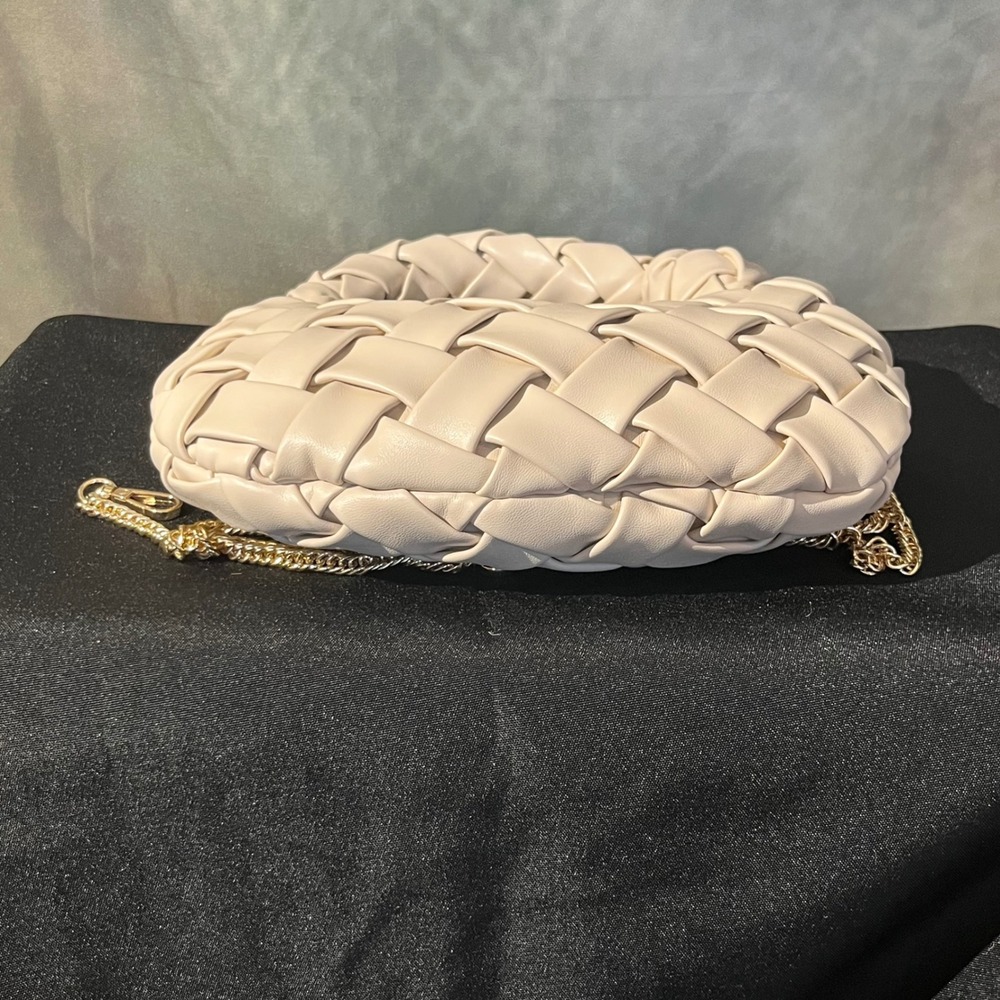 Urban Expressions Cream Woven Knot Handle Shoulder Bag Gold Chain Crossbody - Picture 5 of 12